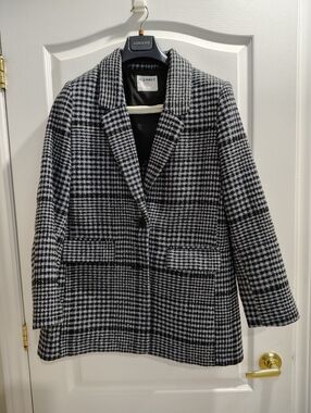 Old Navy Women's Black & White Houndstooth Blazer Coat